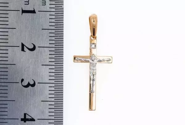 Крест из комбинированого золота 585 пробы 1,08 гр. с бриллиантовой крошкой б/у